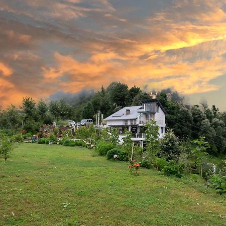 Saffronstays Hydrangea Hill, Mukteshwar Kāthgodām Buitenkant foto